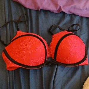 Victoria Secret Bombshell Plunge